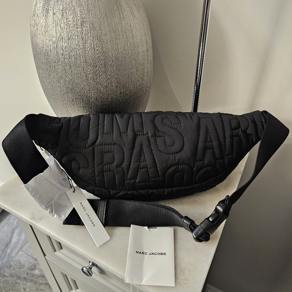 Marc Jacobs Black Belt Bag - Picture 3 of 7